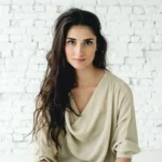 x-dubai-travel-customer-melis